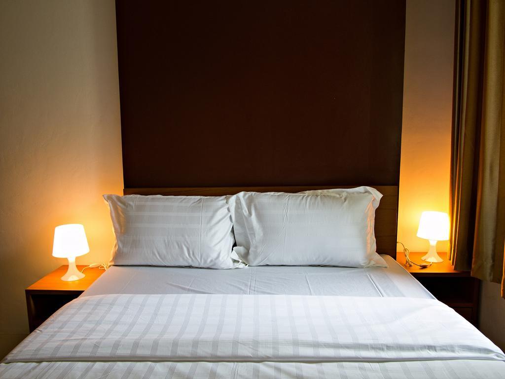 Nrv Place Apart Hotel Bangkok Dış mekan fotoğraf