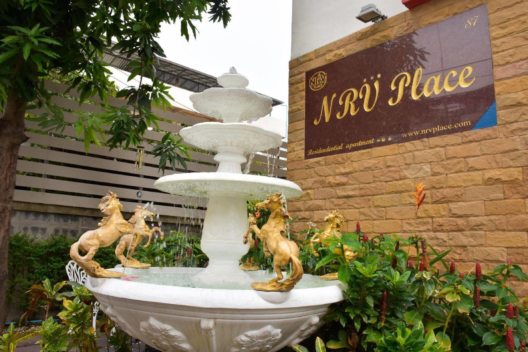 Nrv Place Apart Hotel Bangkok Dış mekan fotoğraf