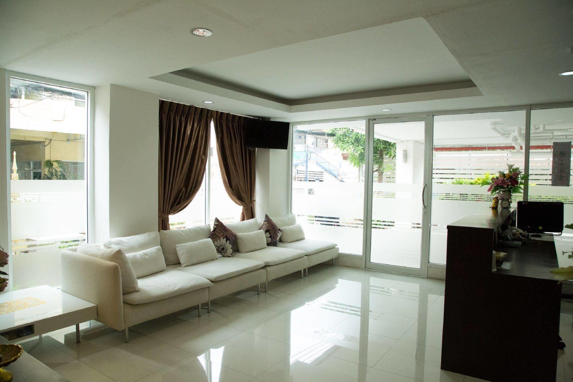 Nrv Place Apart Hotel Bangkok Dış mekan fotoğraf