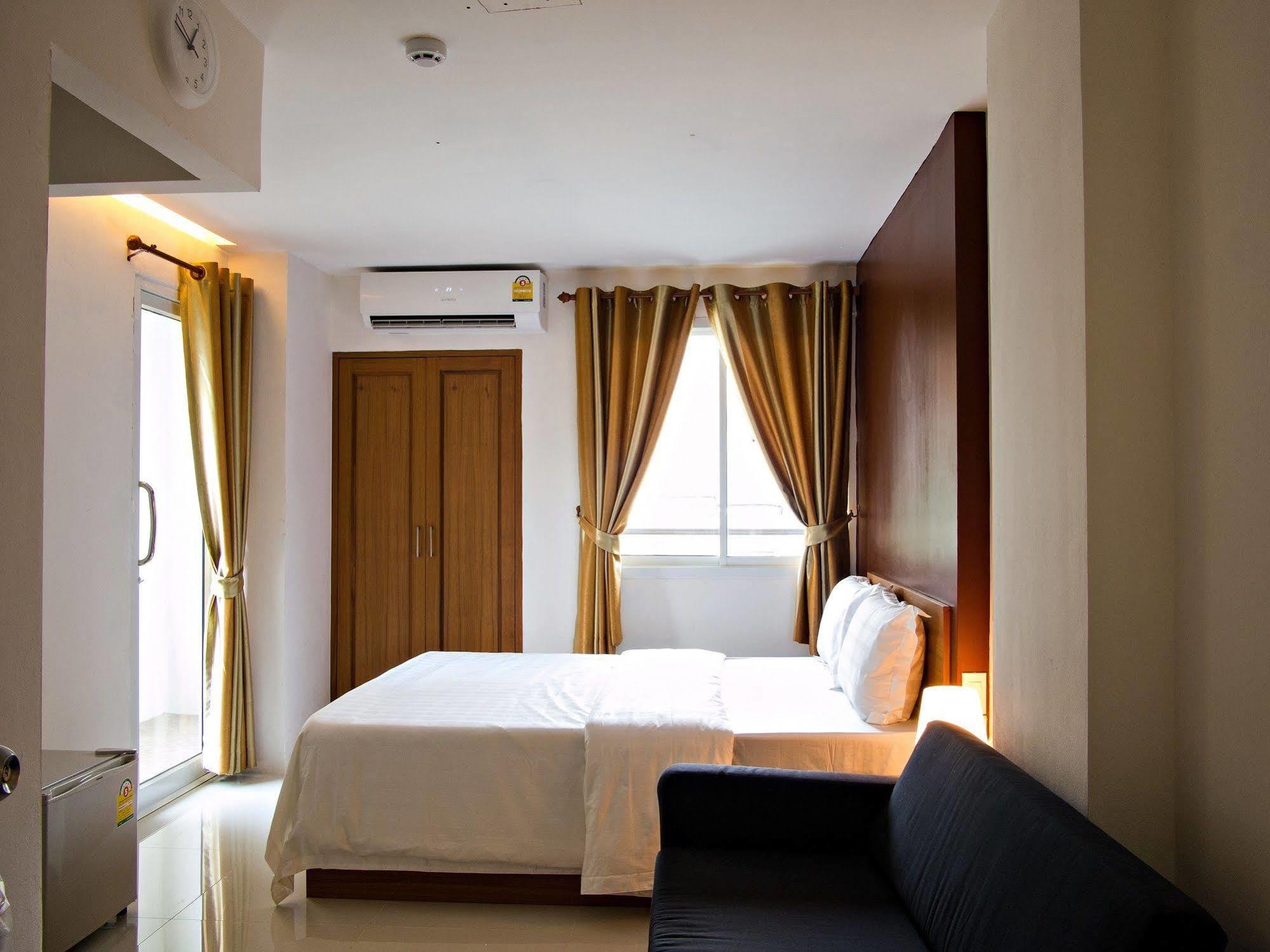 Nrv Place Apart Hotel Bangkok Dış mekan fotoğraf