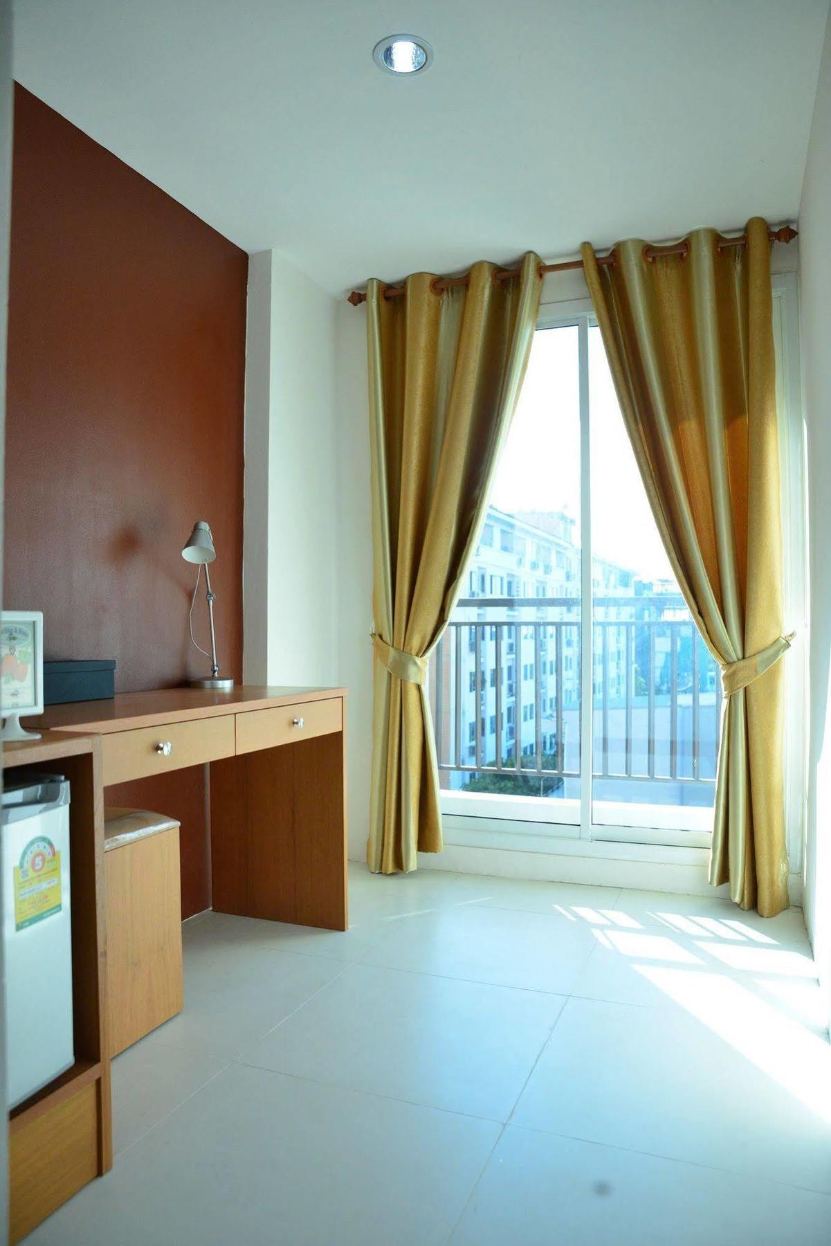 Nrv Place Apart Hotel Bangkok Dış mekan fotoğraf