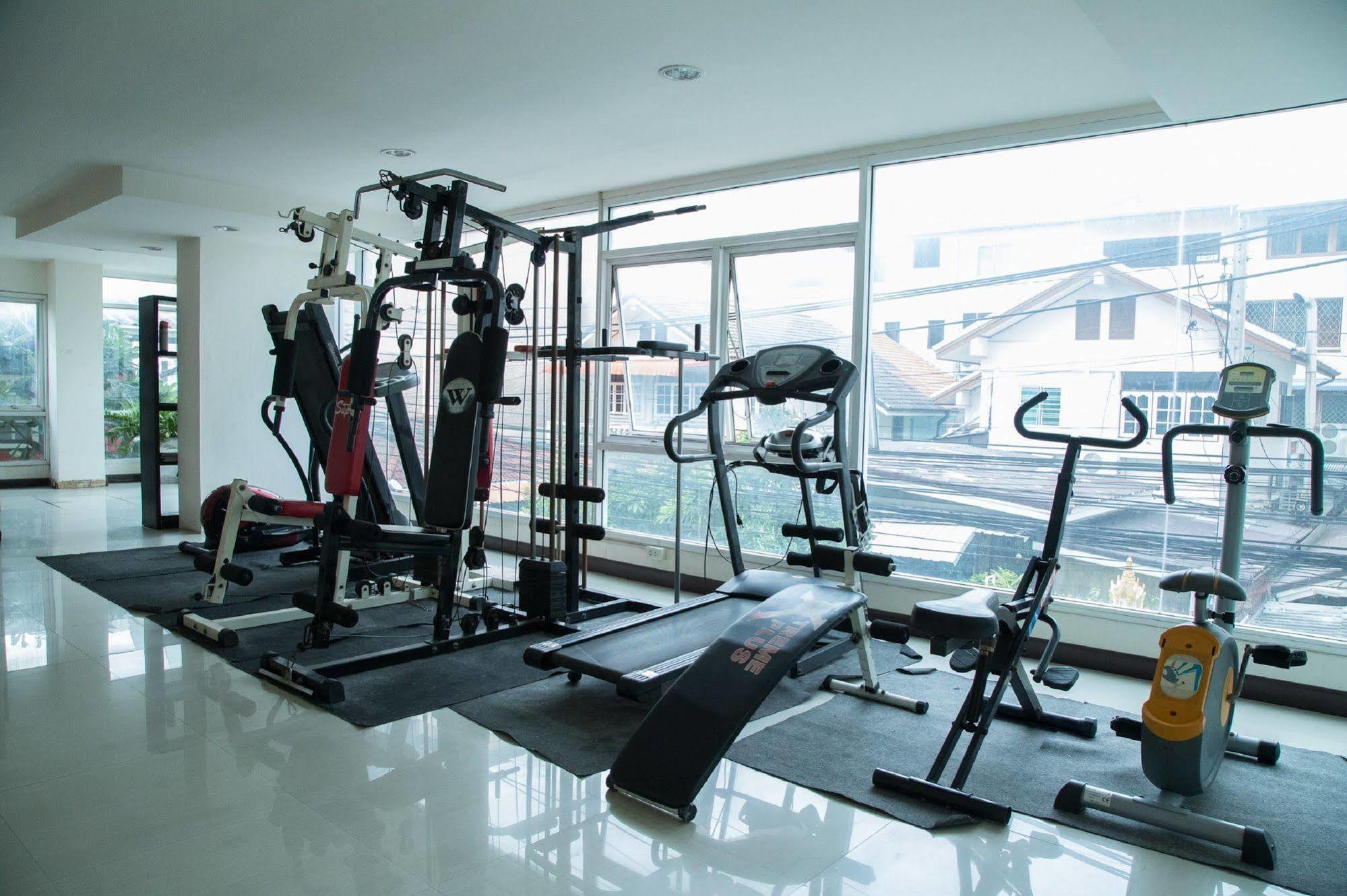 Nrv Place Apart Hotel Bangkok Dış mekan fotoğraf